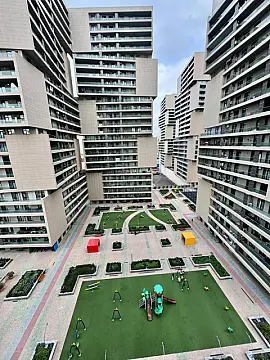 Satılır 4 otaqlı mənzil 186 m²