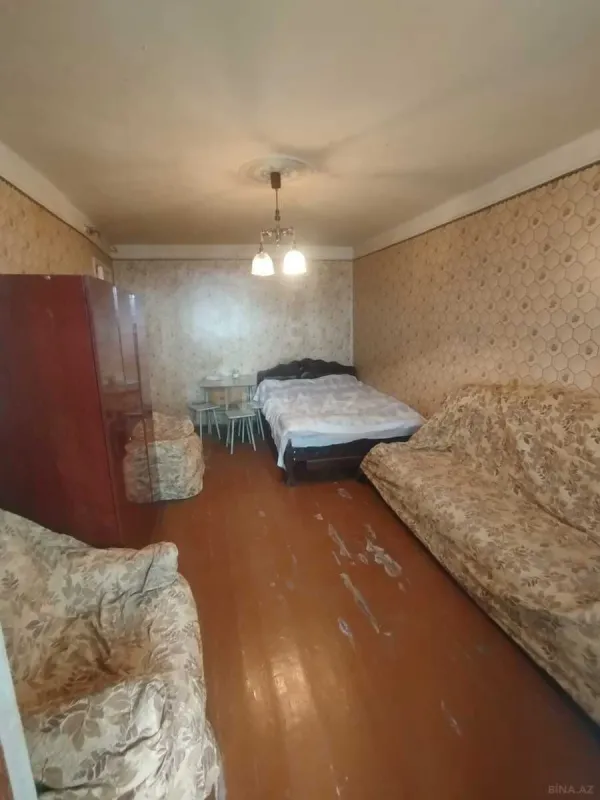 Satılır 1 otaqlı mənzil 35 m²