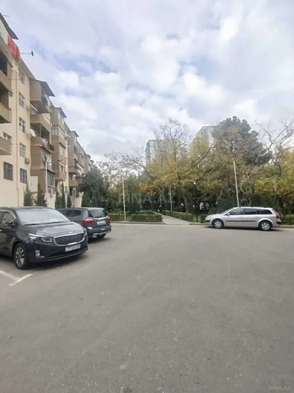 Satılır 1 otaqlı mənzil 35 m²