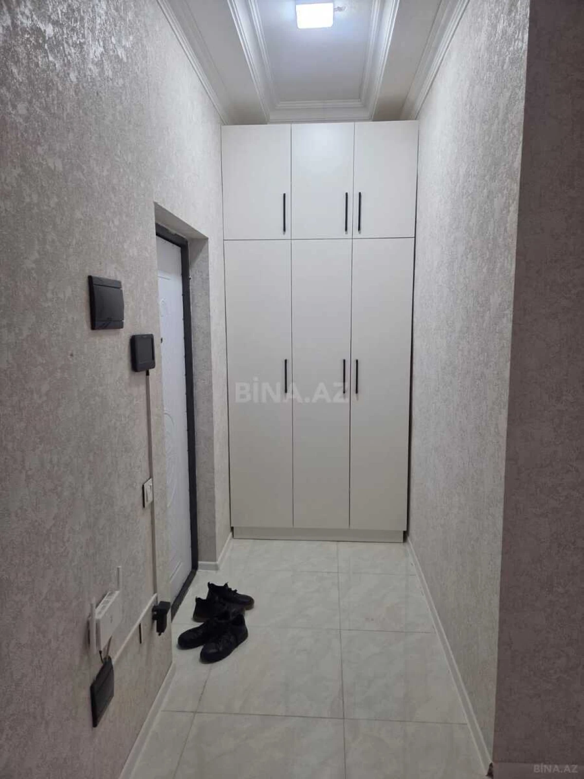 Kirayə verilir 2 otaqlı mənzil 76 m²