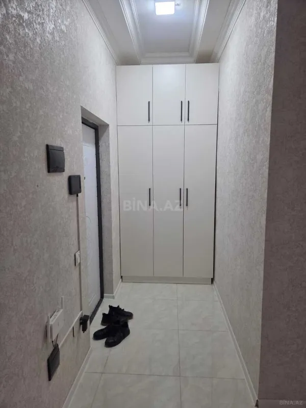 Kirayə verilir 2 otaqlı mənzil 76 m²