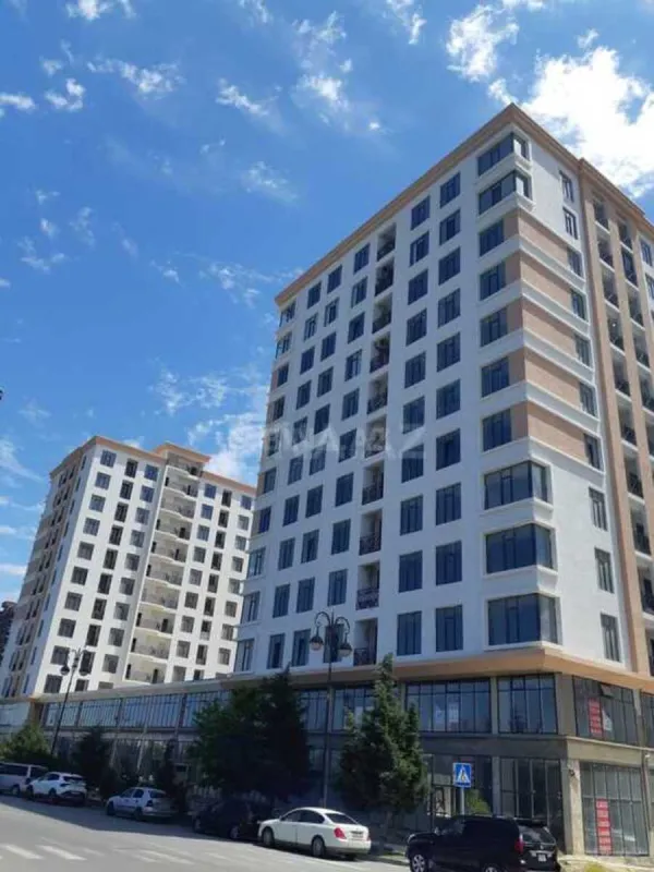 Satılır 3 otaqlı mənzil 119 m²