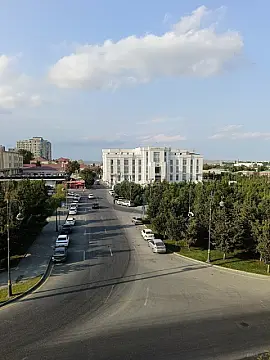 Satılır 3 otaqlı mənzil 119 m²