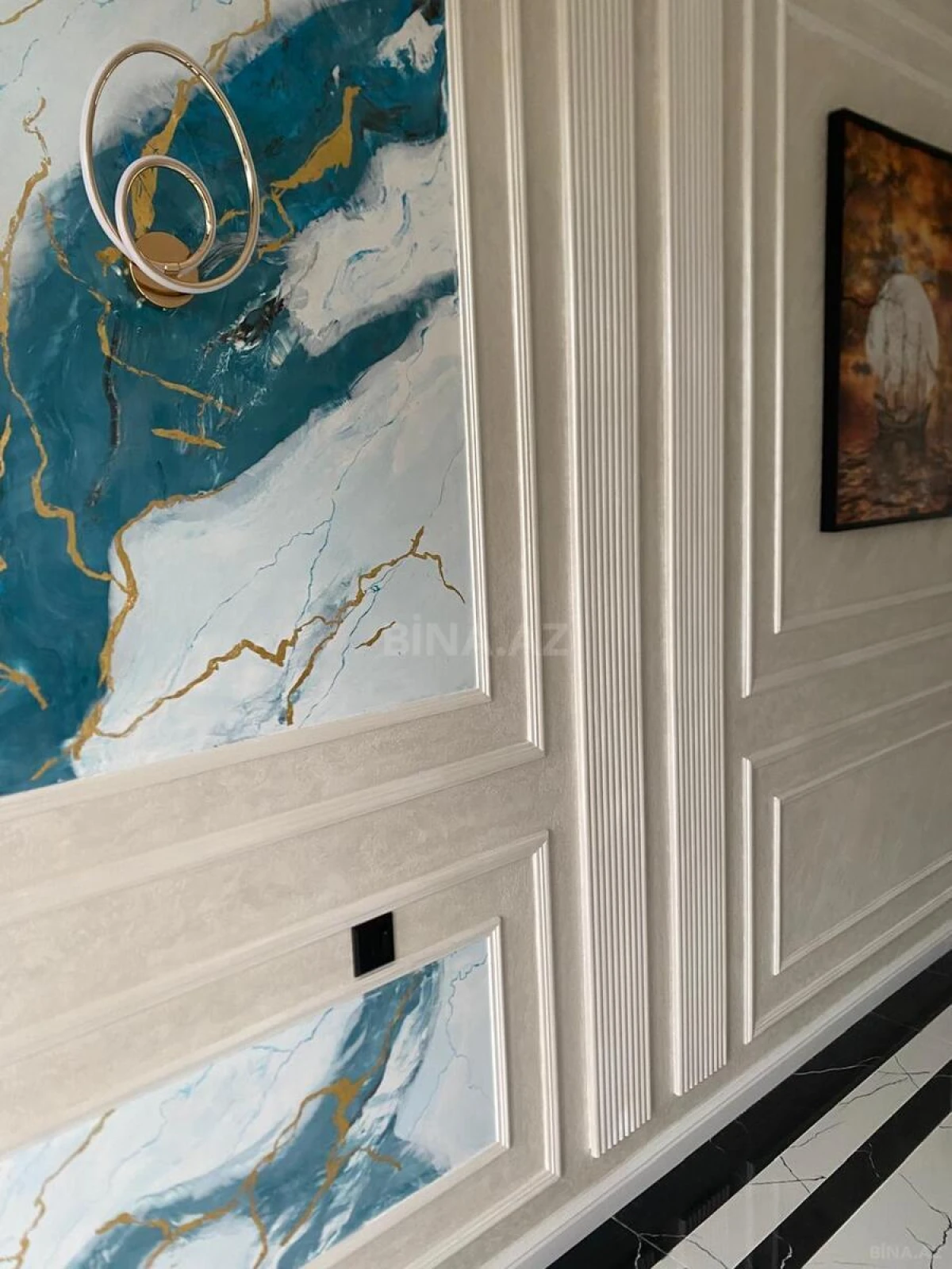 Satılır 5 otaqlı həyət evi 255 m²