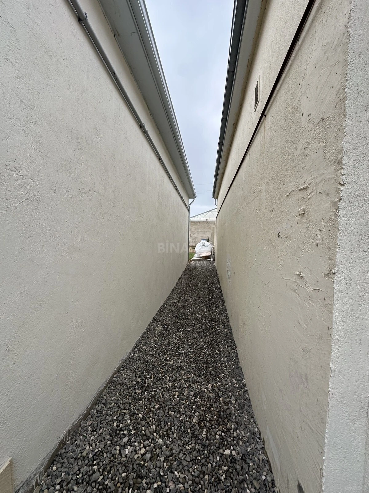 Satılır 3 otaqlı həyət evi 125 m²