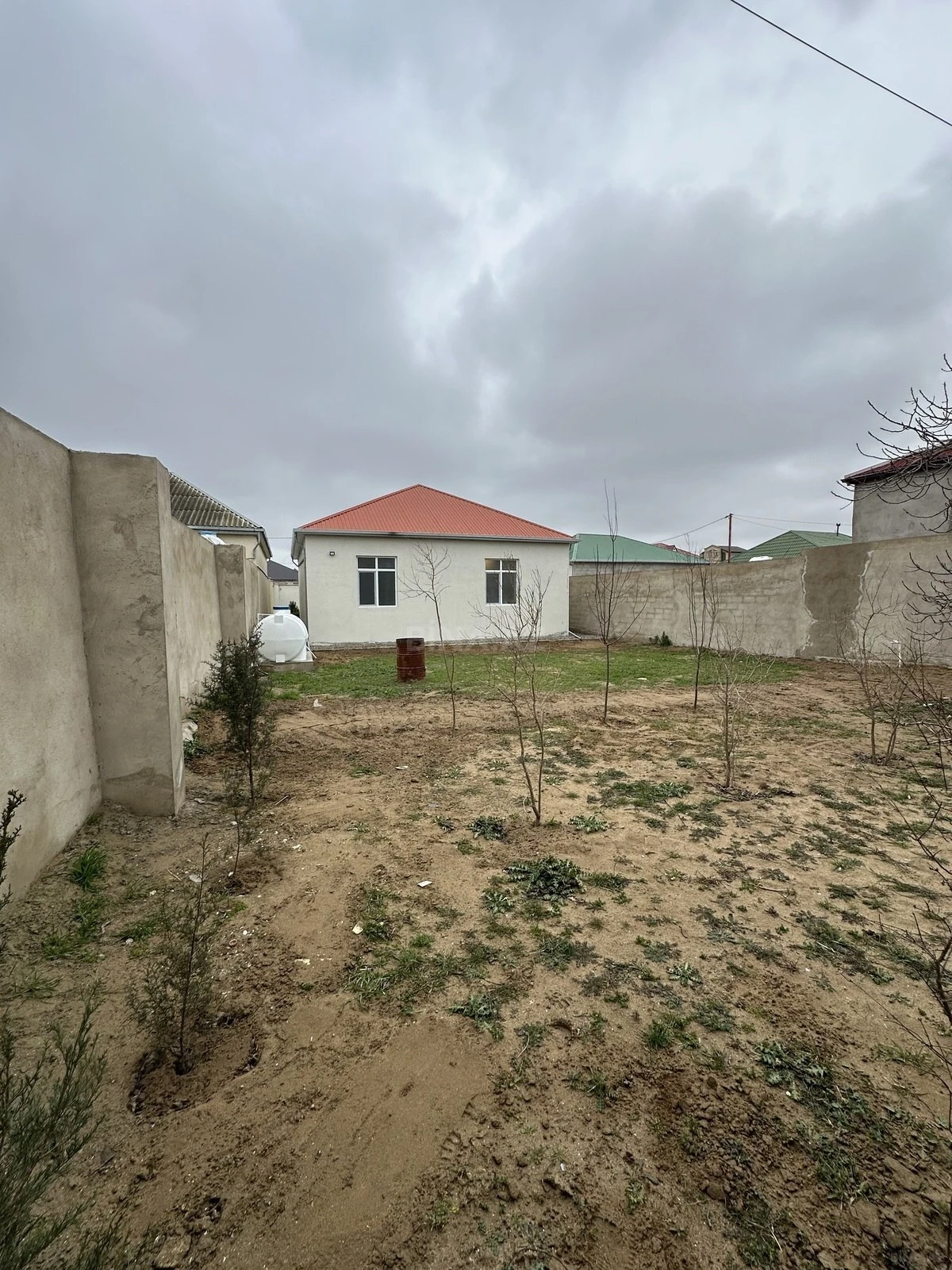 Satılır 3 otaqlı həyət evi 125 m²