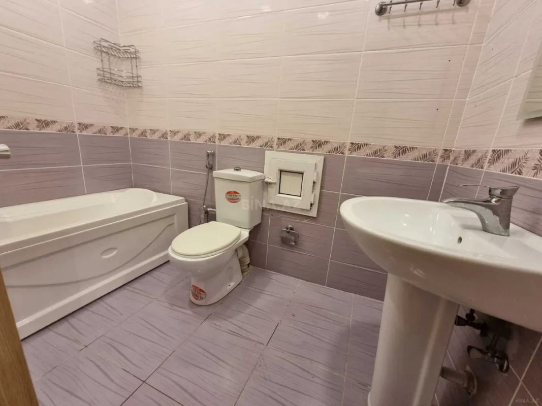 Kirayə verilir 2 otaqlı mənzil 100 m²