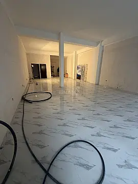 Kirayə verilir obyekt 105 m²