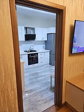 Satılır 4 otaqlı mənzil 115 m²