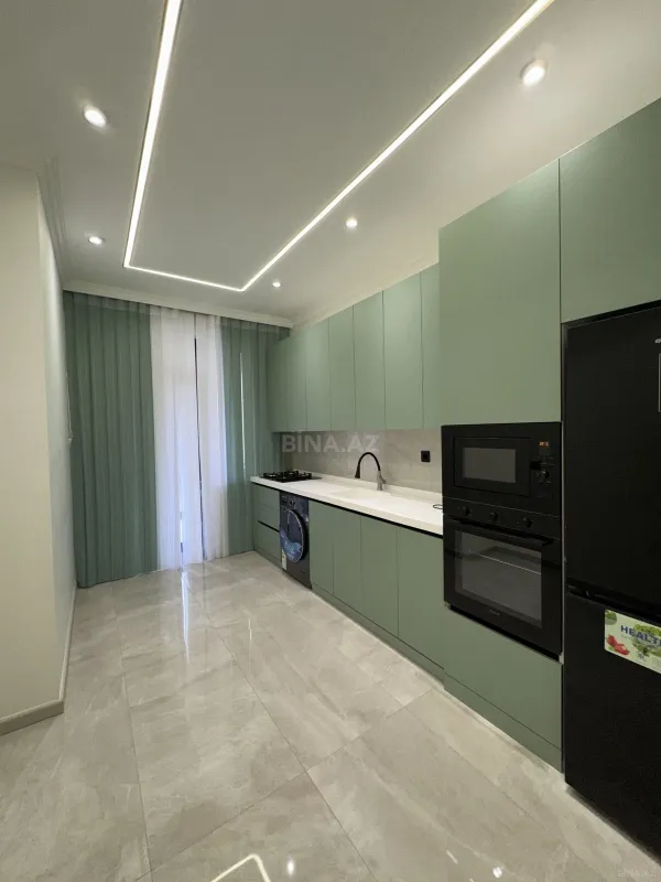 Satılır 3 otaqlı mənzil 105 m²