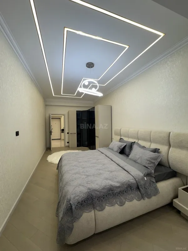 Satılır 3 otaqlı mənzil 105 m²