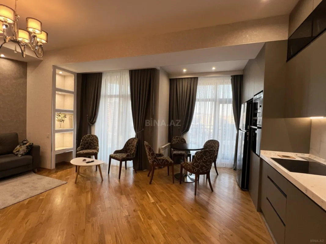 Satılır 3 otaqlı mənzil 102.8 m²