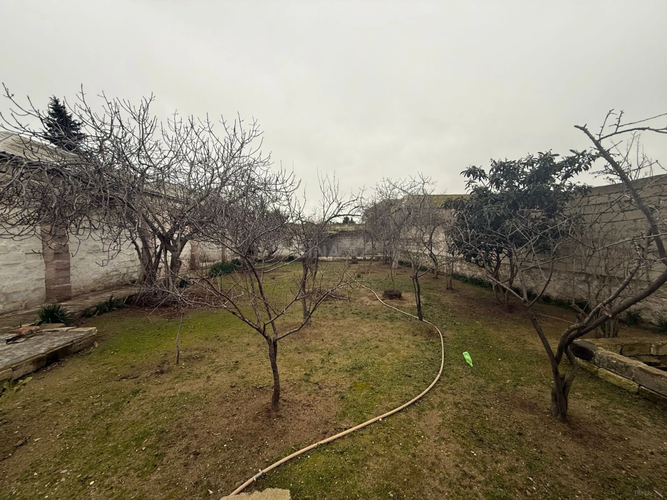 Satılır torpaq sahəsi 8.5 m²