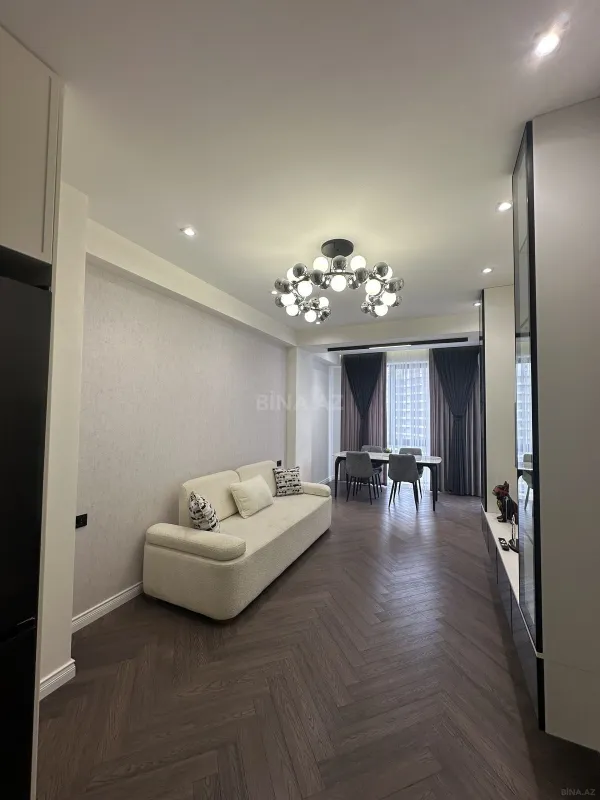 Satılır 2 otaqlı mənzil 58 m²