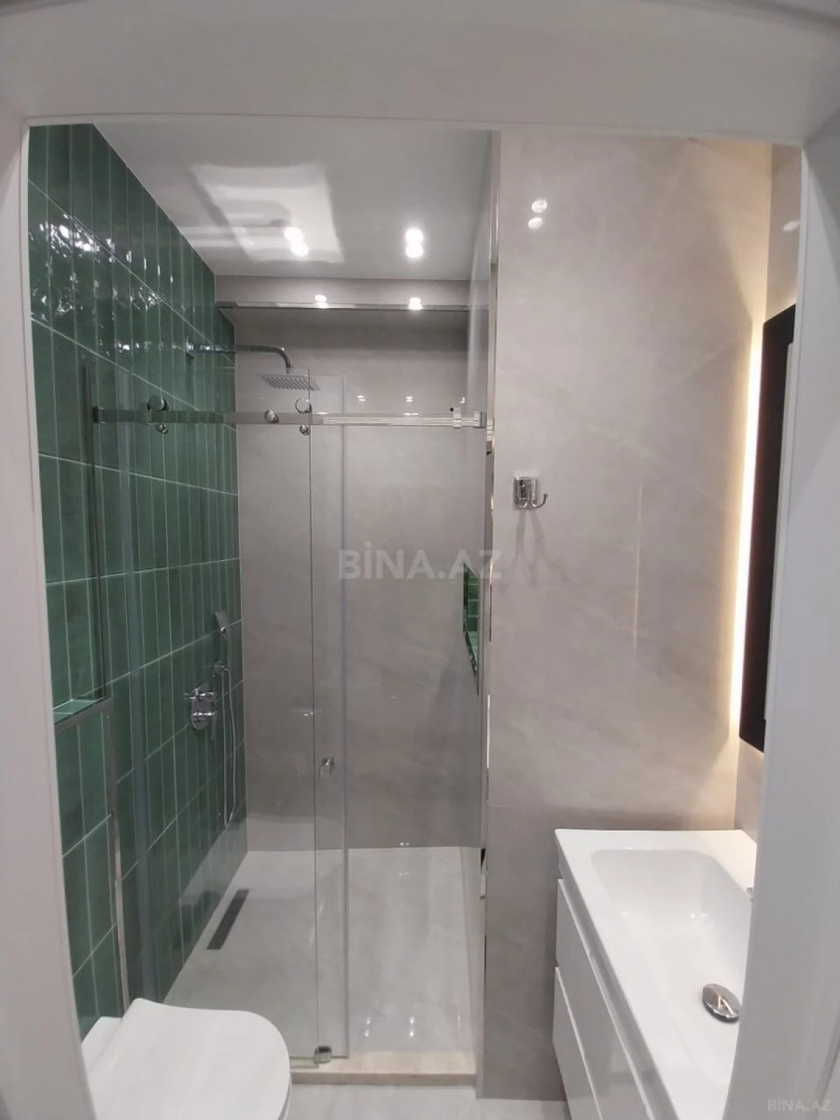 Satılır 2 otaqlı mənzil 58 m²