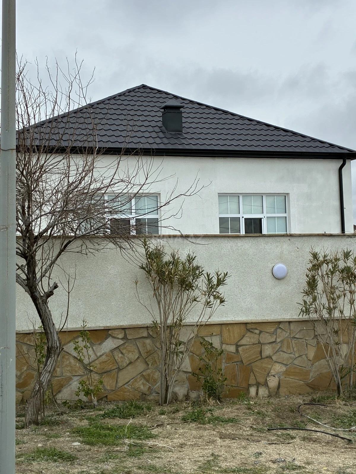 Satılır 5 otaqlı həyət evi 129.2 m²