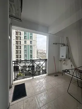 Satılır 2 otaqlı mənzil 92.4 m²