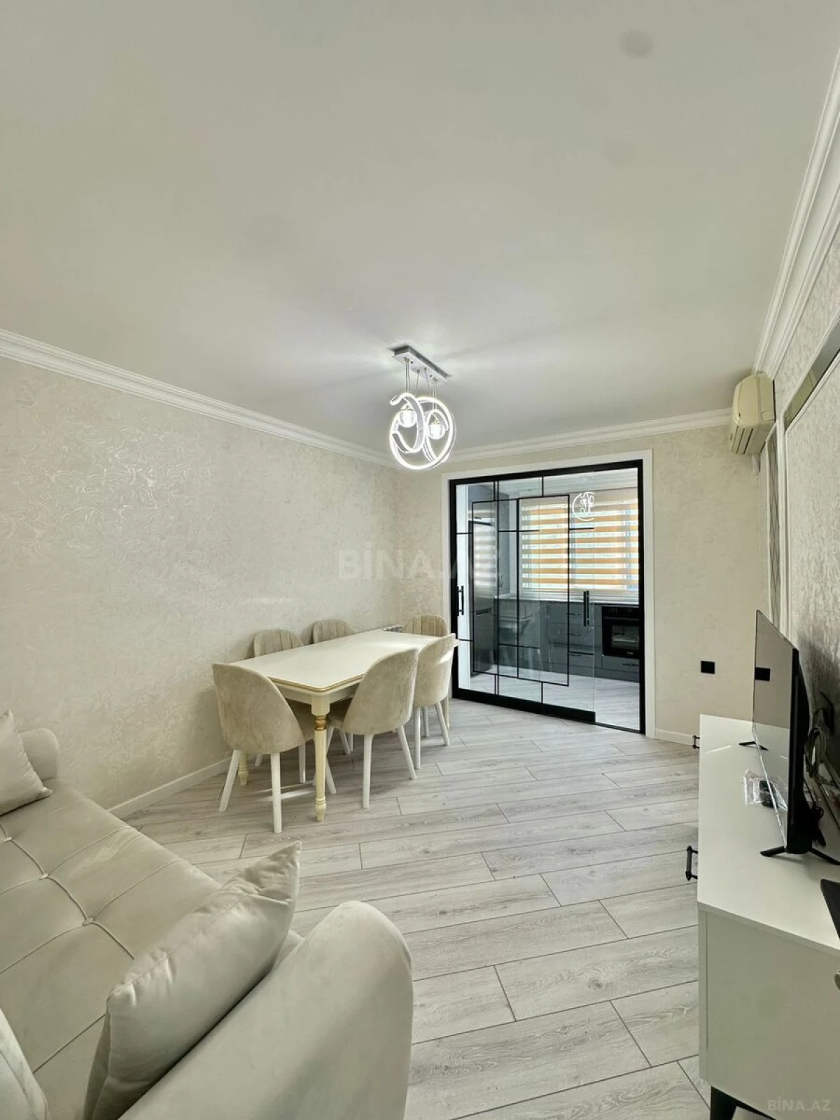 Satılır 3 otaqlı mənzil 70 m²