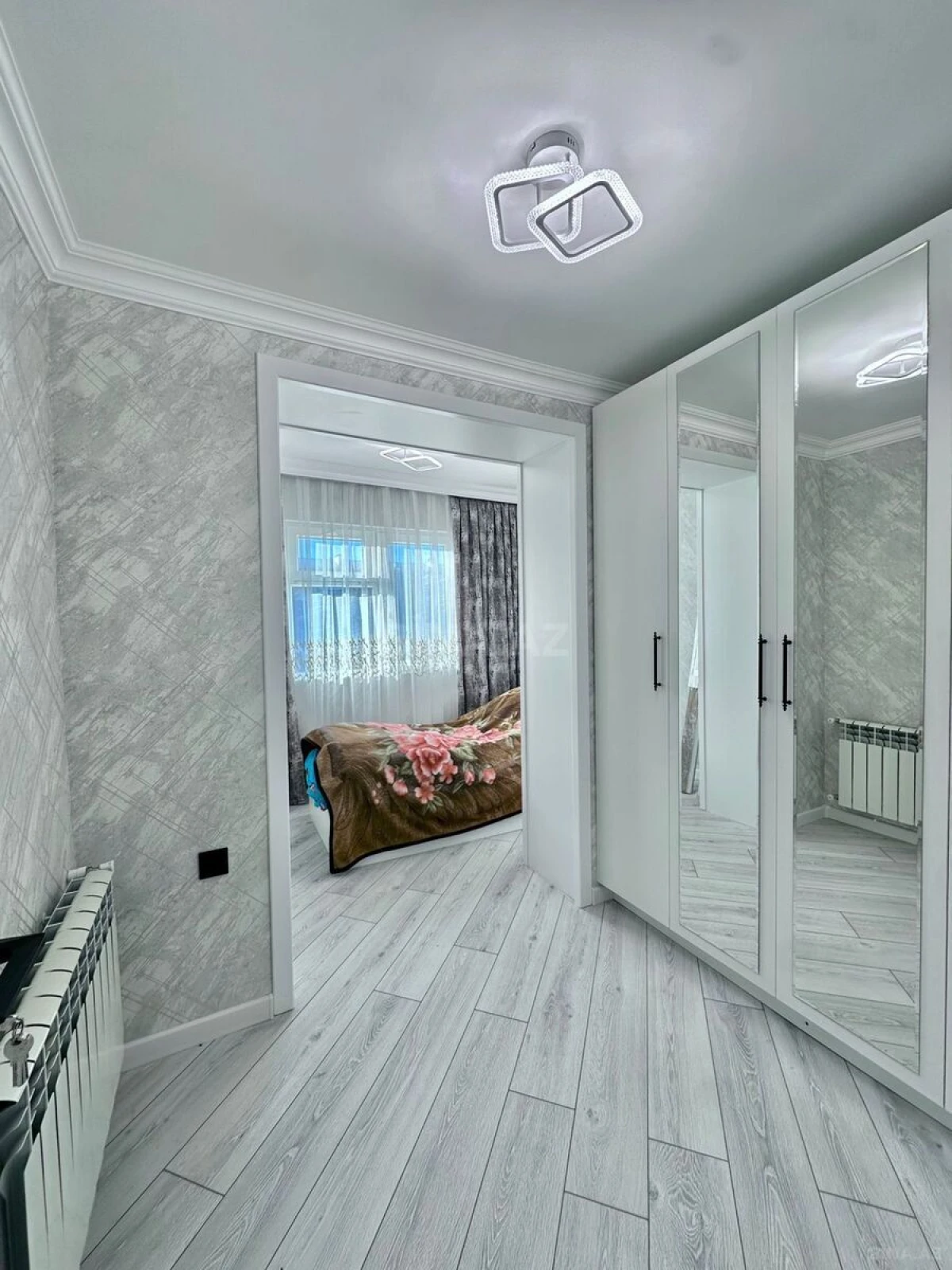 Satılır 3 otaqlı mənzil 70 m²
