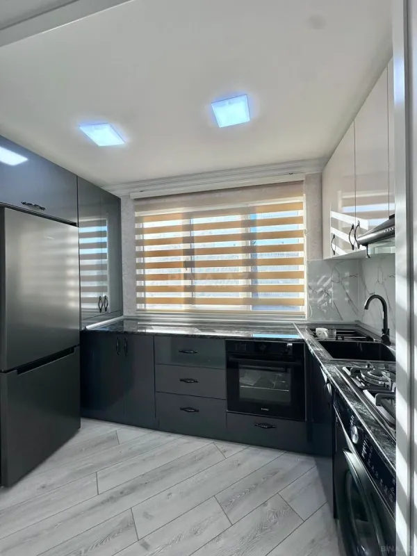 Satılır 3 otaqlı mənzil 70 m²