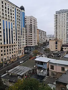 Satılır 3 otaqlı mənzil 80 m² — Bakı 3 otaq 80.00 m²