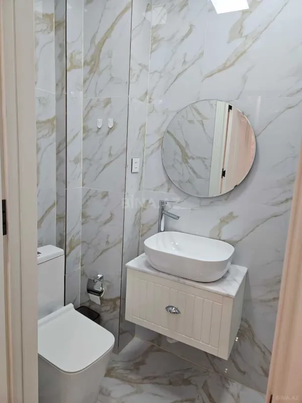 Kirayə verilir 3 otaqlı mənzil 130 m²