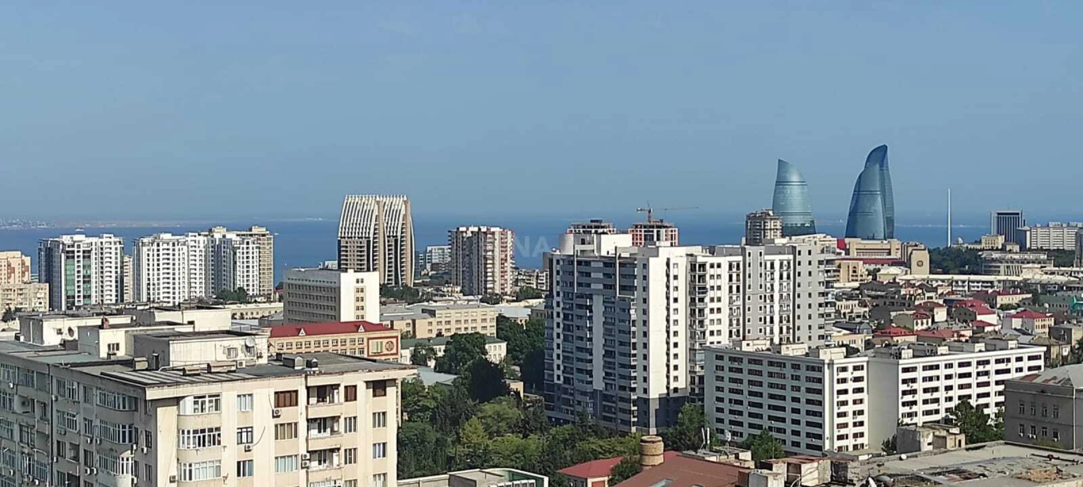 Satılır 4 otaqlı mənzil 182.3 m²