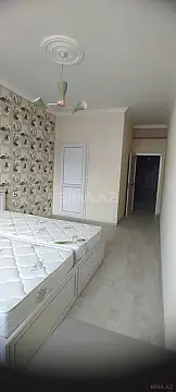 Satılır 4 otaqlı mənzil 182.3 m²