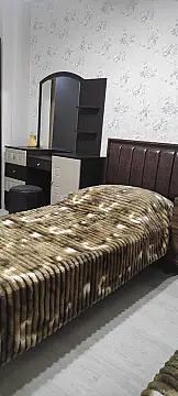 Satılır 4 otaqlı mənzil 182.3 m²