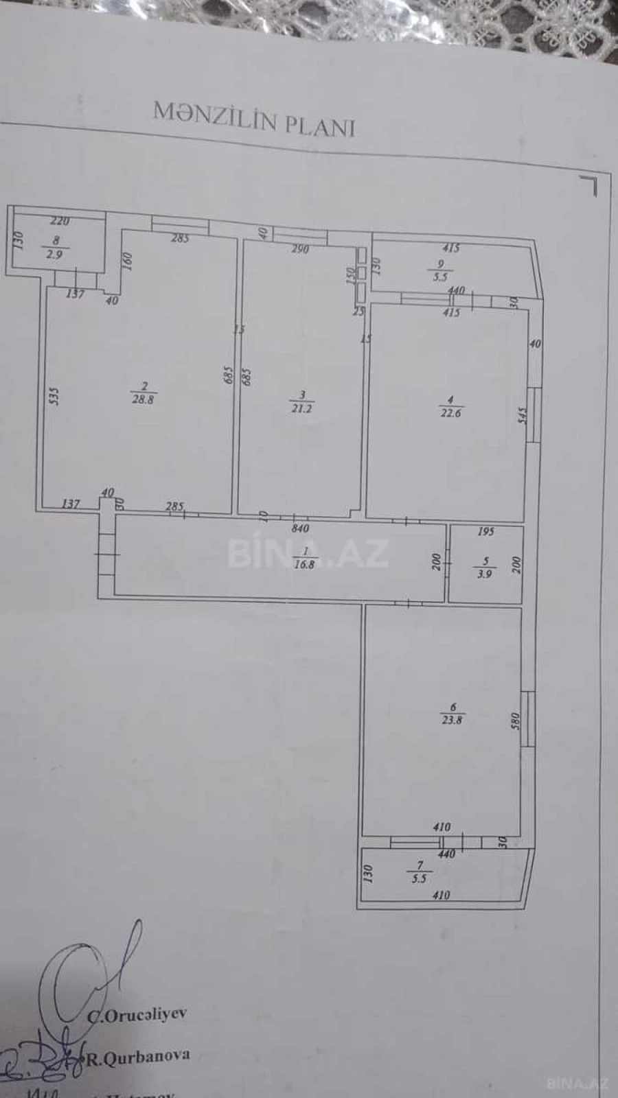Satılır 3 otaqlı mənzil 131 m²