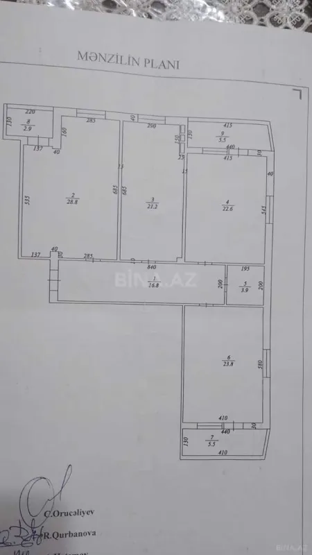 Satılır 3 otaqlı mənzil 131 m²