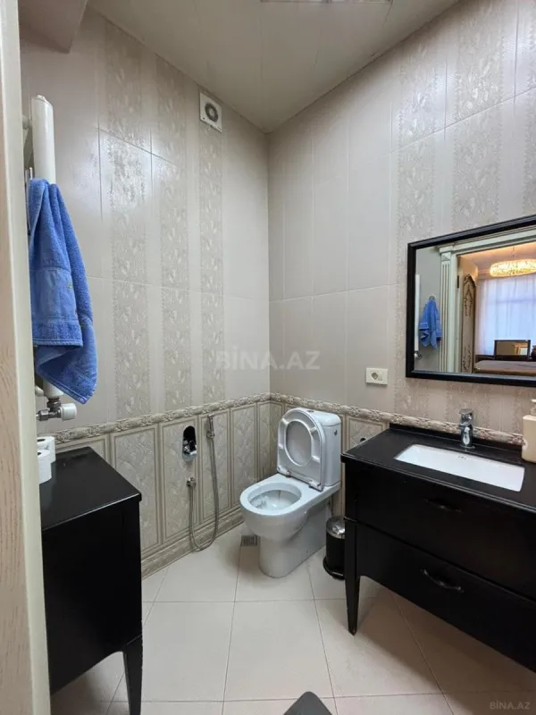 Kirayə verilir 3 otaqlı mənzil 140 m²