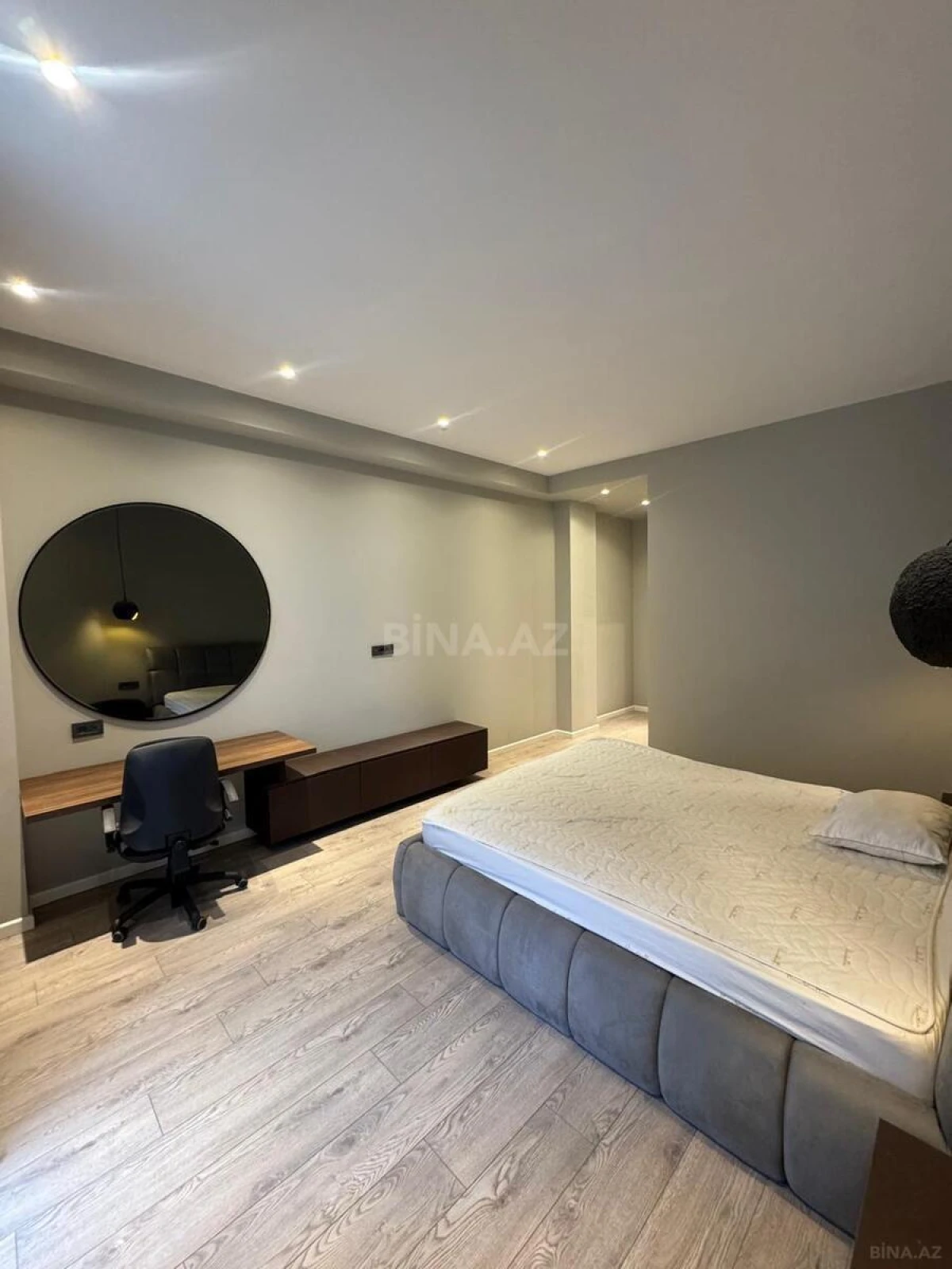 Satılır 3 otaqlı mənzil 103 m²