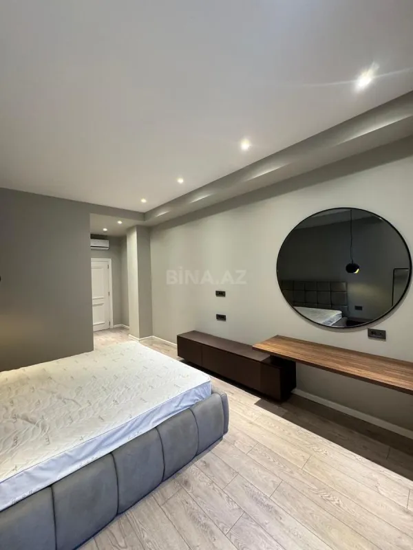 Satılır 3 otaqlı mənzil 103 m²