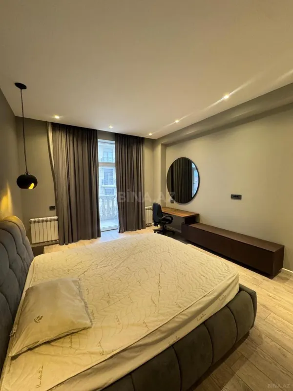 Satılır 3 otaqlı mənzil 103 m²