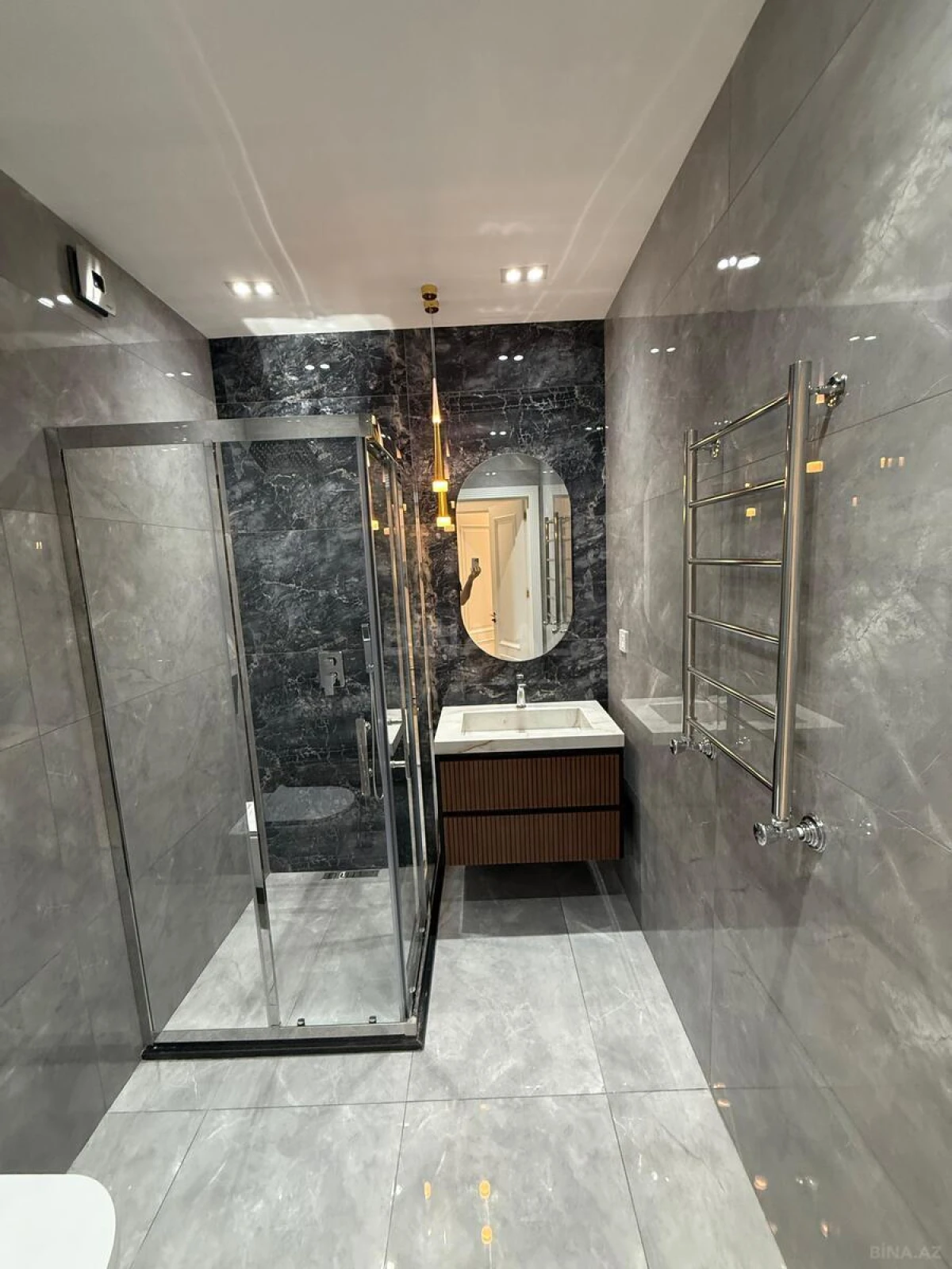 Kirayə verilir 2 otaqlı mənzil 70 m²