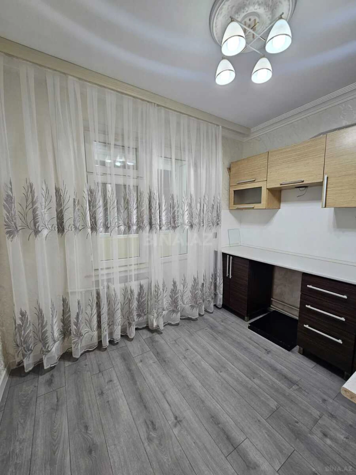 Satılır 3 otaqlı mənzil 85 m²