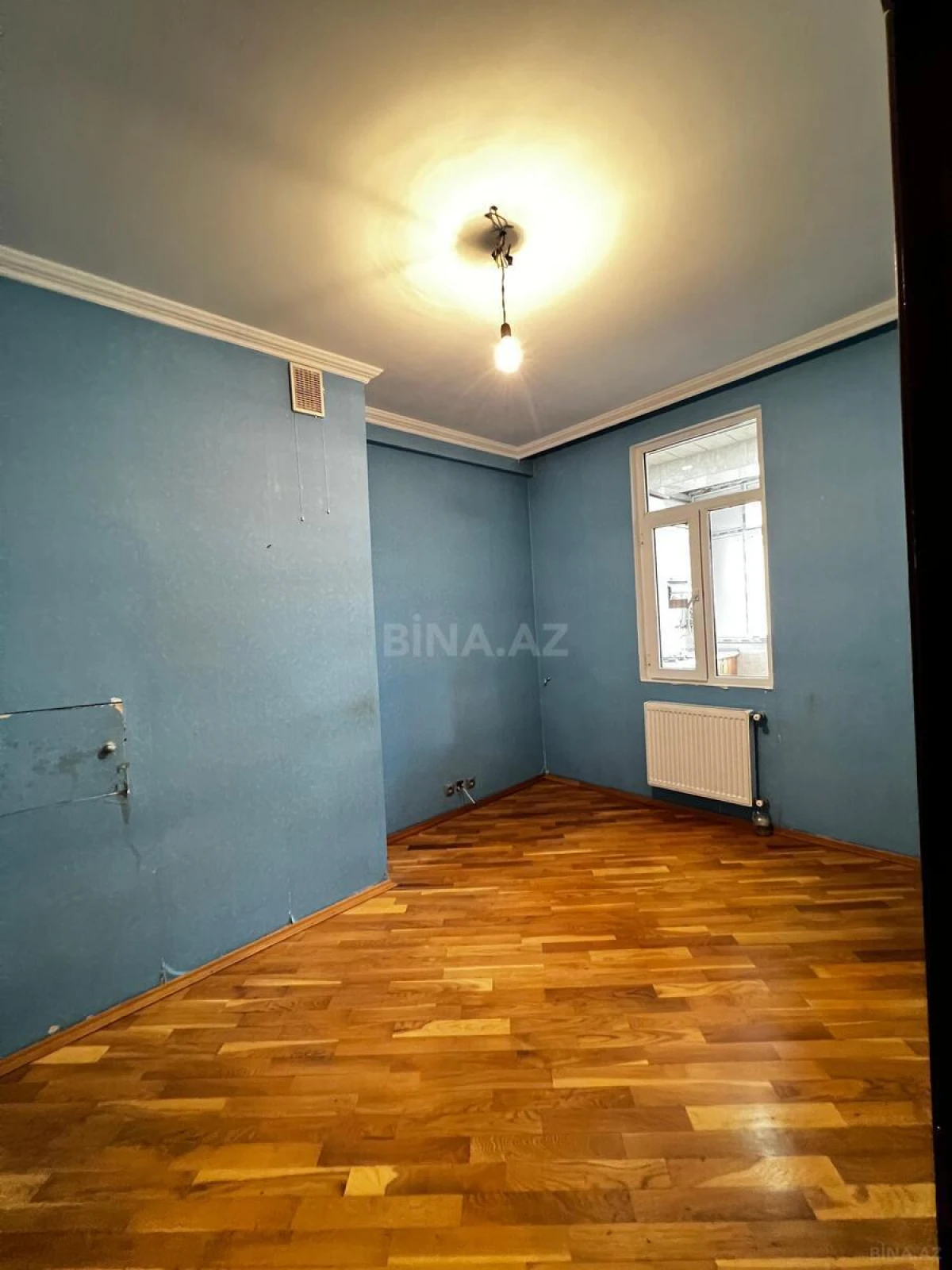 Satılır 3 otaqlı mənzil 95 m²