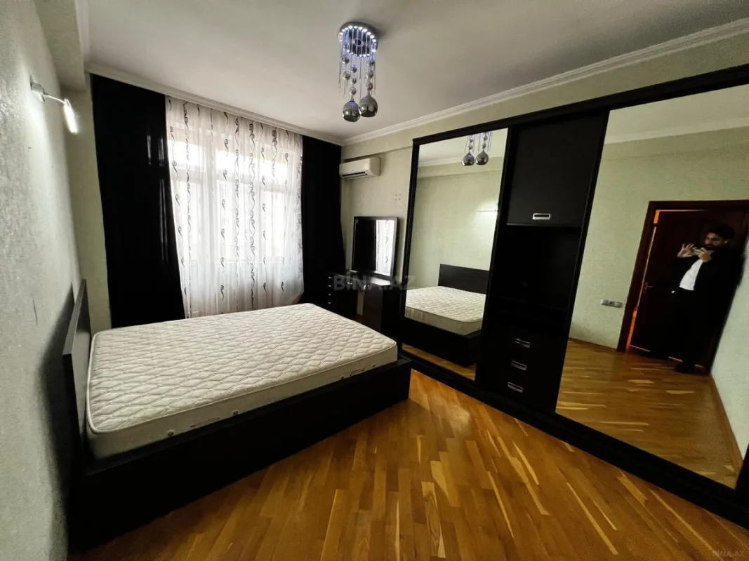 Satılır 3 otaqlı mənzil 95 m²