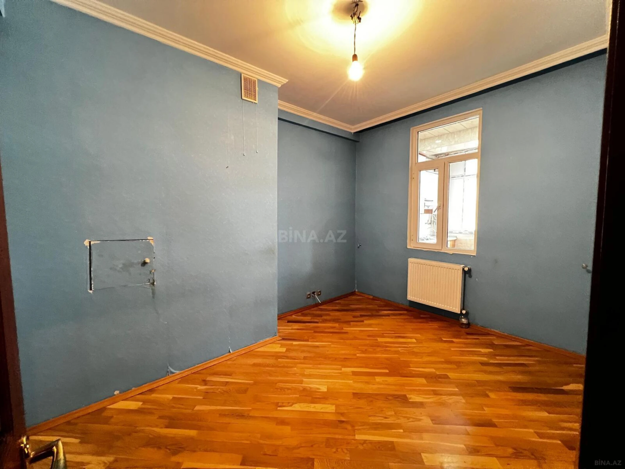 Satılır 3 otaqlı mənzil 95 m²