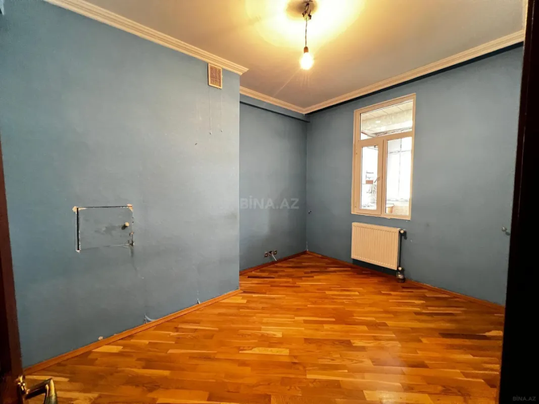 Satılır 3 otaqlı mənzil 95 m²