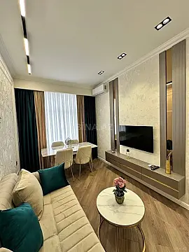 Kirayə verilir 2 otaqlı mənzil 61 m²