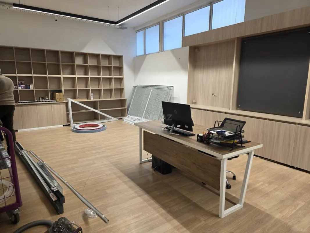 Kirayə verilir obyekt 1200 m²