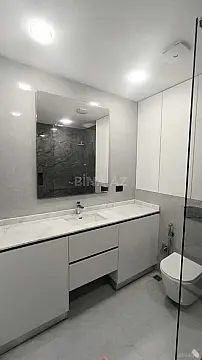 Satılır 1 otaqlı mənzil 60 m²