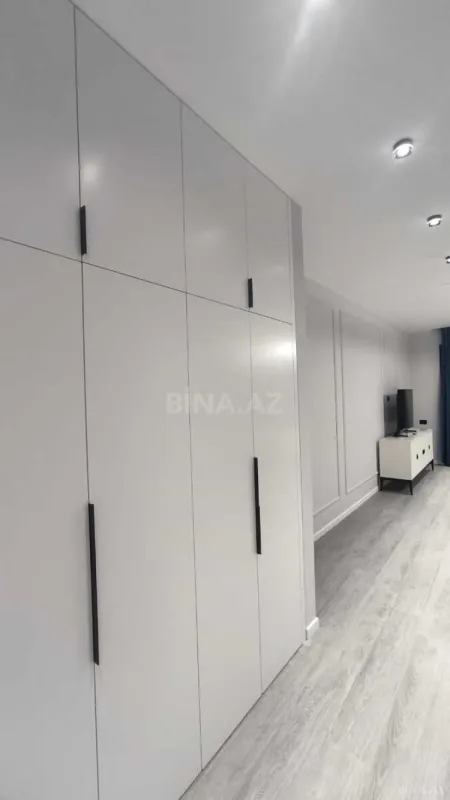 Satılır 1 otaqlı mənzil 60 m²