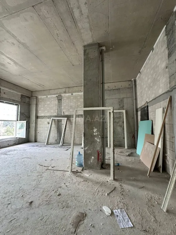 Satılır obyekt 100 m²