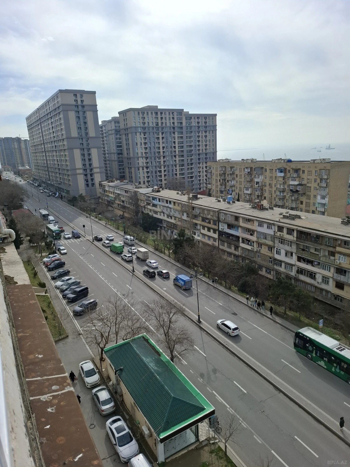Satılır 2 otaqlı mənzil 65 m²
