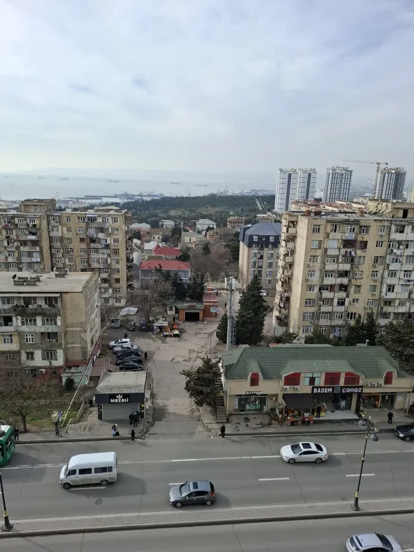 Satılır 2 otaqlı mənzil 65 m²