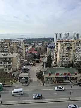 Satılır 2 otaqlı mənzil 65 m²
