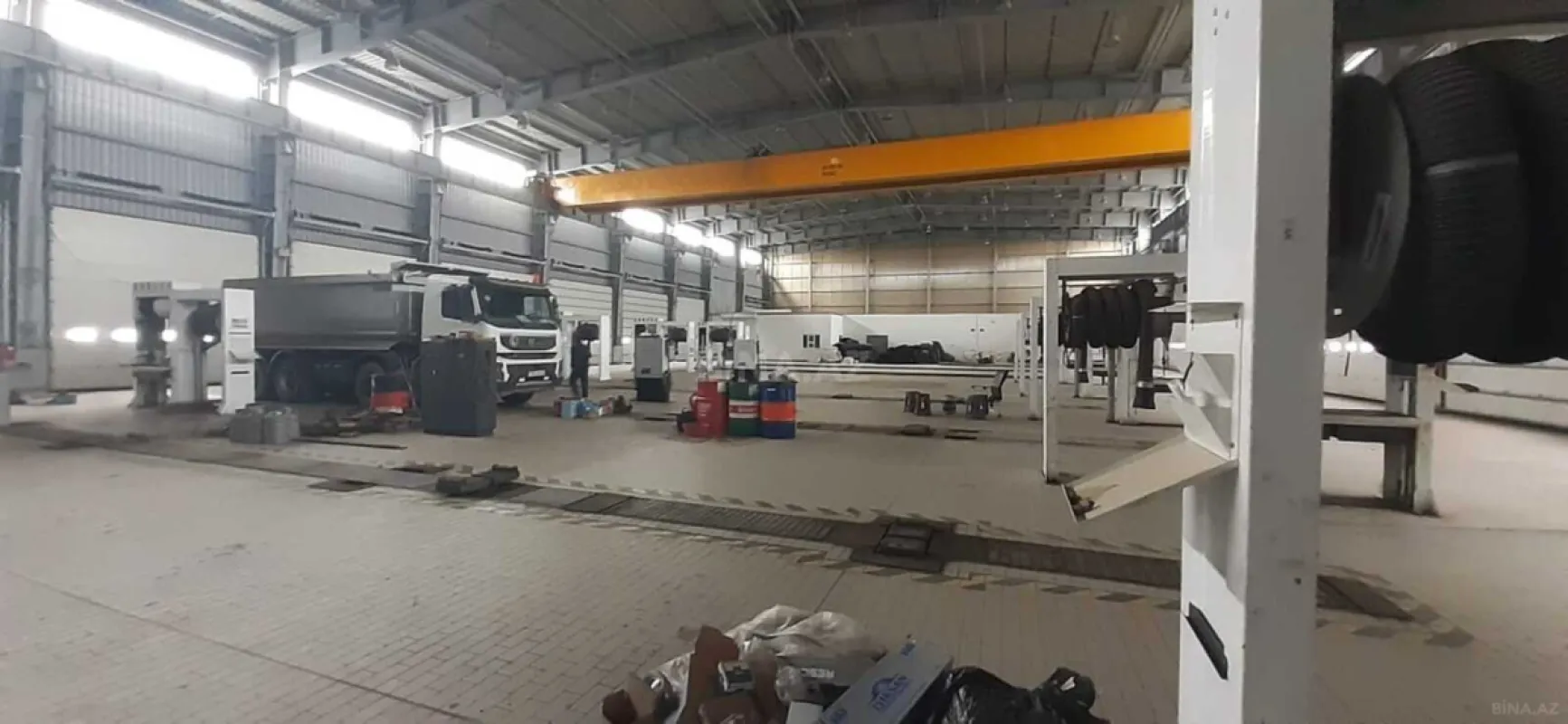 Kirayə verilir obyekt 2000 m²